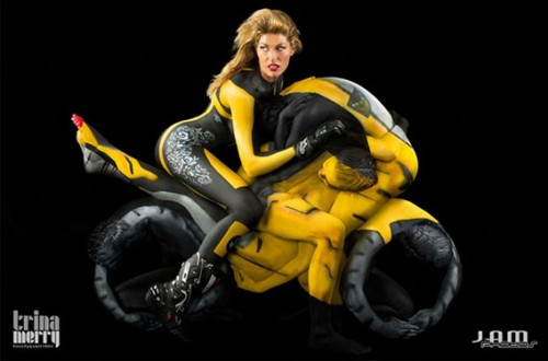 Human-Motorcycle-Body-Painting4
