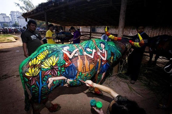 buffalo-bodypainting-5-568