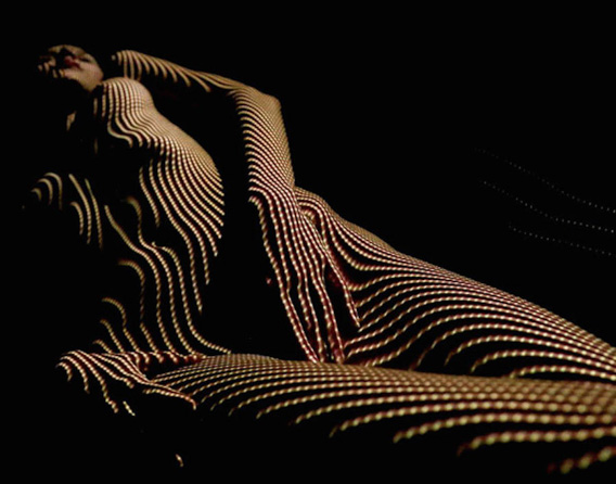 Light Patterns Projected on Women Naked Bodies « Shoot The 